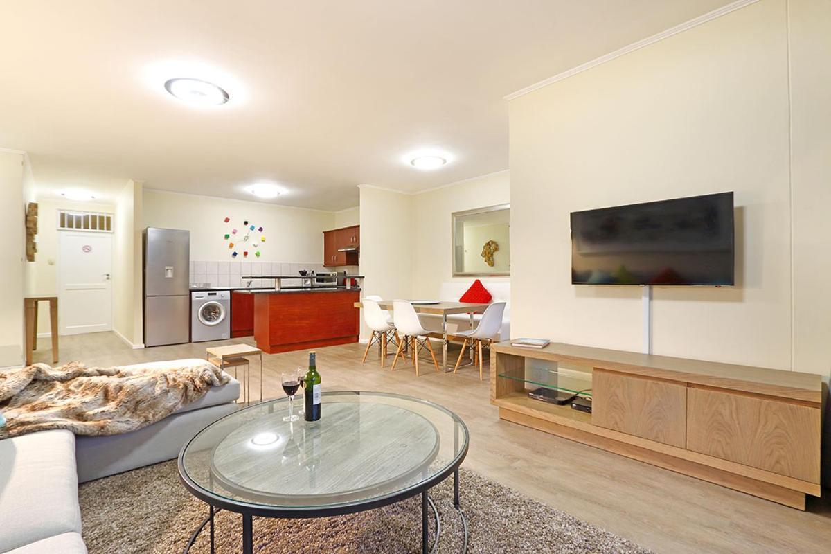Appartement Capri 101 By Hostagents à Le Cap Extérieur photo